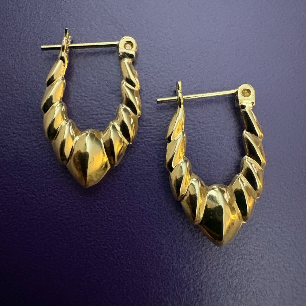 Earrings 14K Gold Vintage Puffed Gold Twisted Hoop